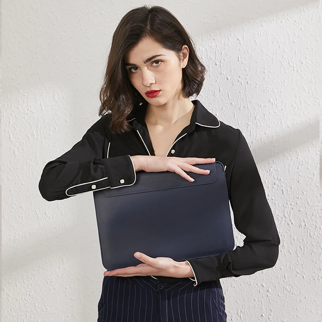 Чехол для MacBook Air 15.3" WiWU Skin Pro II Leather Sleeve Синий