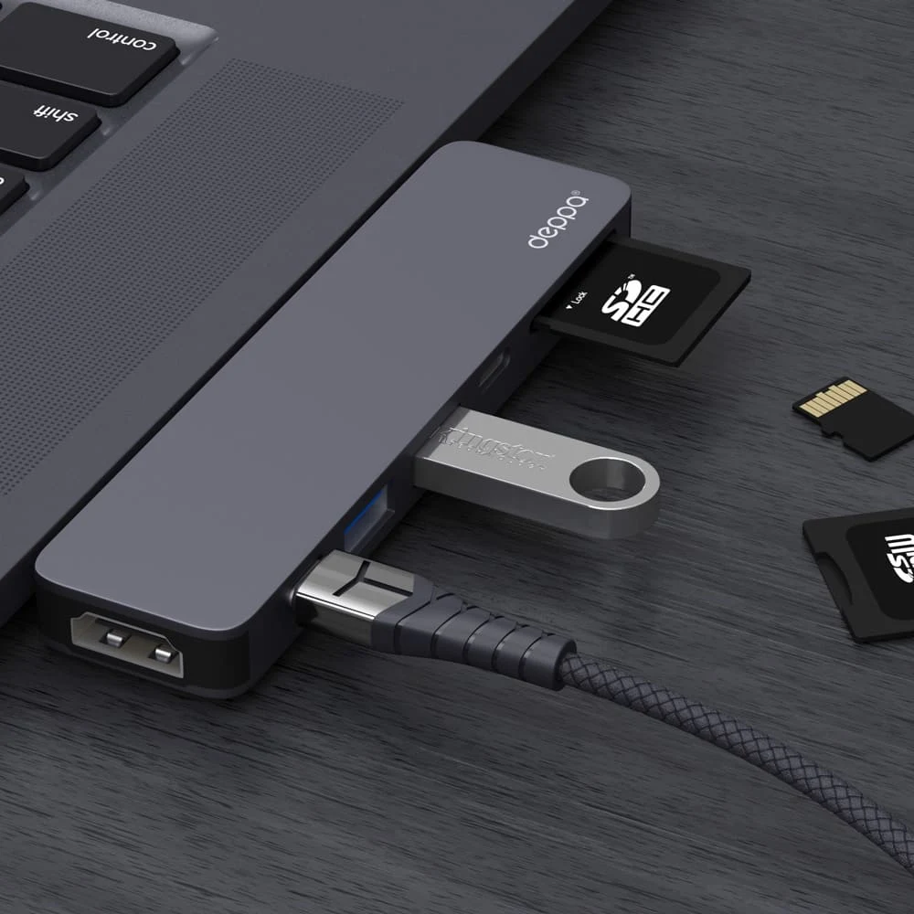 USB-C адаптер Deppa для MacBook 7в1 (73121) Графит