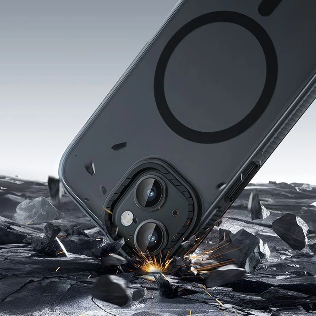 Чехол hoco. DROP PROOF Magnetic Smartphone Case для Apple iPhone 15 Plus Прозрачный черный